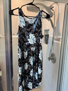 Black Sleeveless Floral Midi Dress with Light Blue & White Blooms